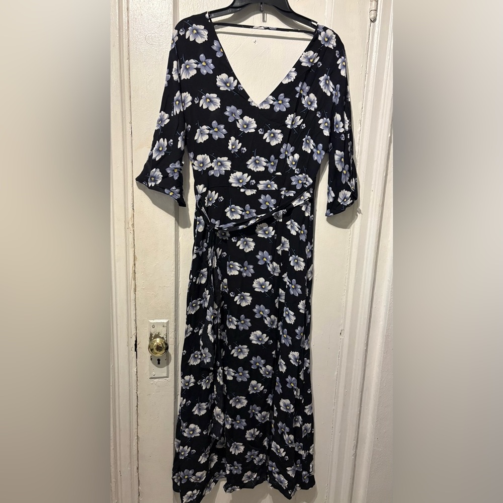 Black Floral V-Neck Midi Wrap Dress